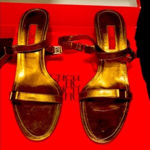 Carolina Herrera gold strap heel sandals size 40